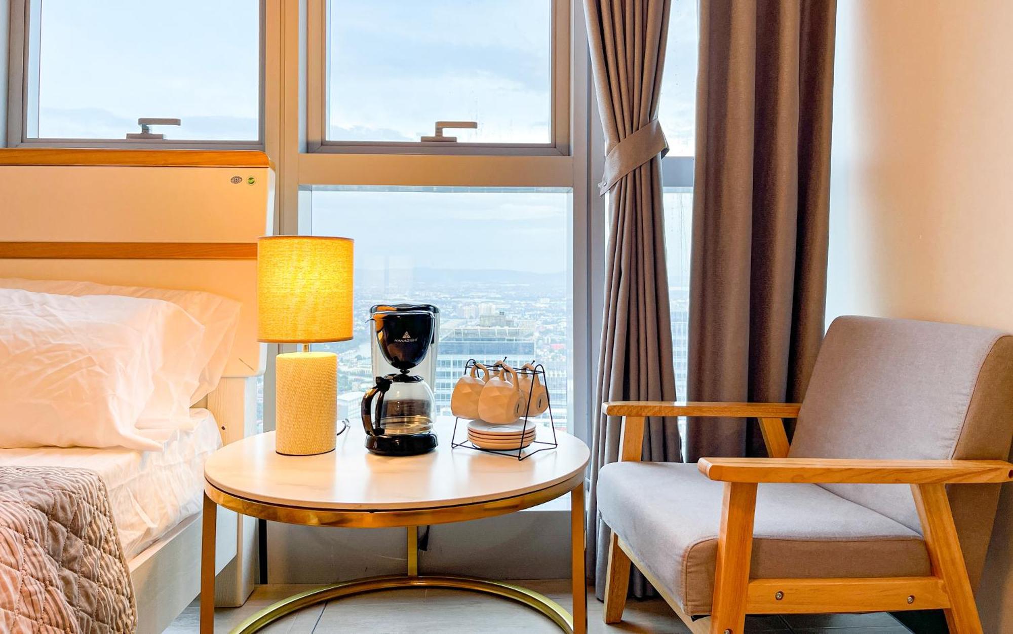 Cityscape View 2Br In Uptown Bgc W 200Mbps Wifi Taguig Exteriér fotografie